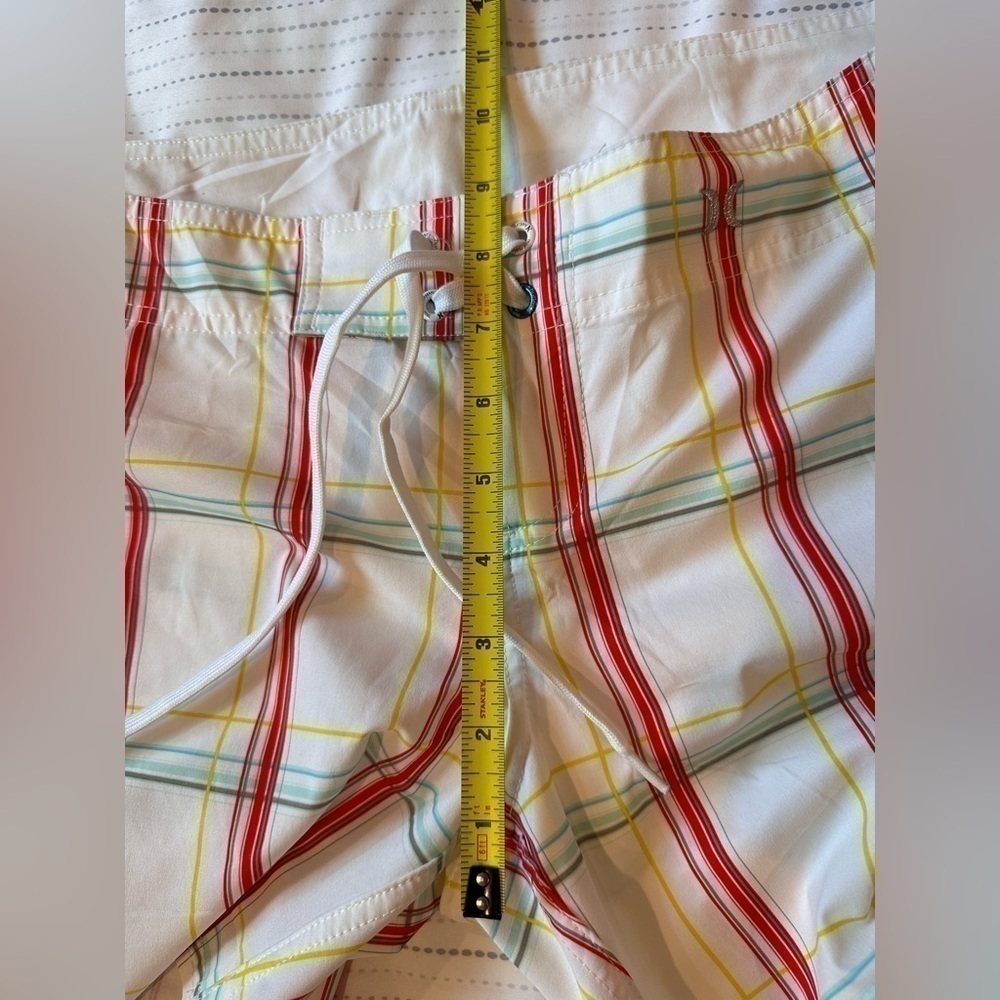⭐️ Hurley swim/summer shorts.  Size 7 - Picture 6 of 8